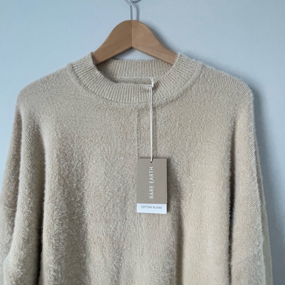 Women’s NWT large Rare Earth oatmeal sweater - Picture 6 of 9